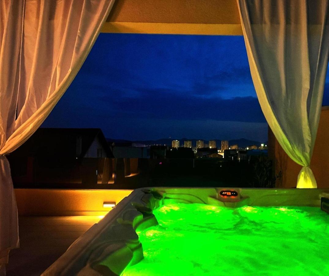 Olive Oasis Penthouse With Jacuzzi Zadar Exterior foto
